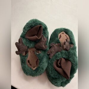 L. L. Bean Toddlers' Animal Paws Slippers—size 9-10